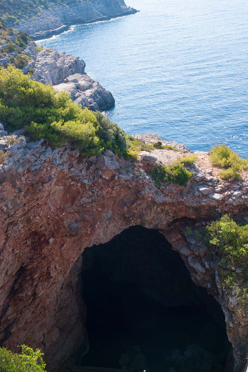 MLJET1915 ODISEJEVA SPILJA 18 08 13